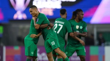 توقيت المباراة.. الأهلي يواجه ضمك في دوري روشن السعودي